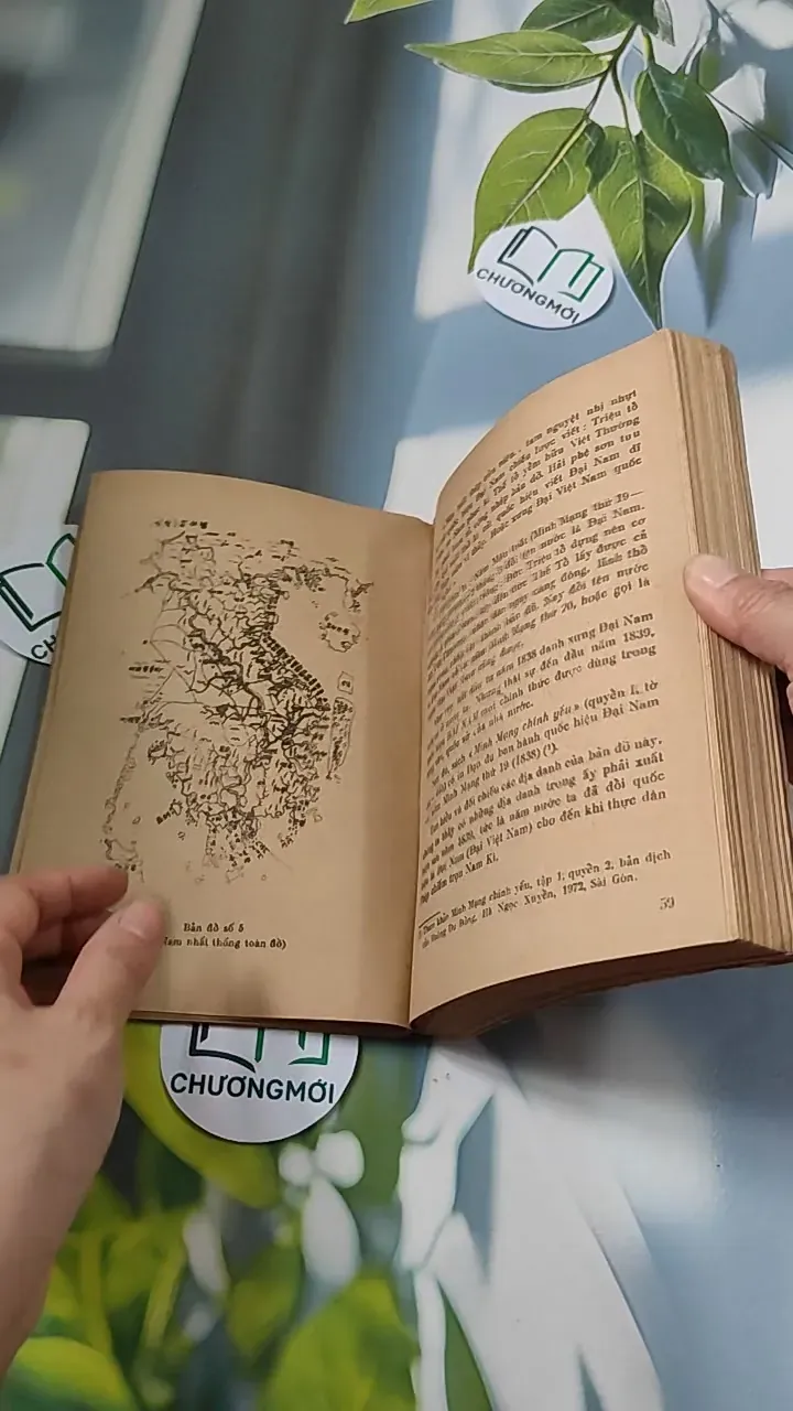 [MIỄN PHÍ BỌC SÁCH] [XƯA] Hoàng Sa - Trường Sa (1988) (Hoàng Sa - Trường Sa) 776068