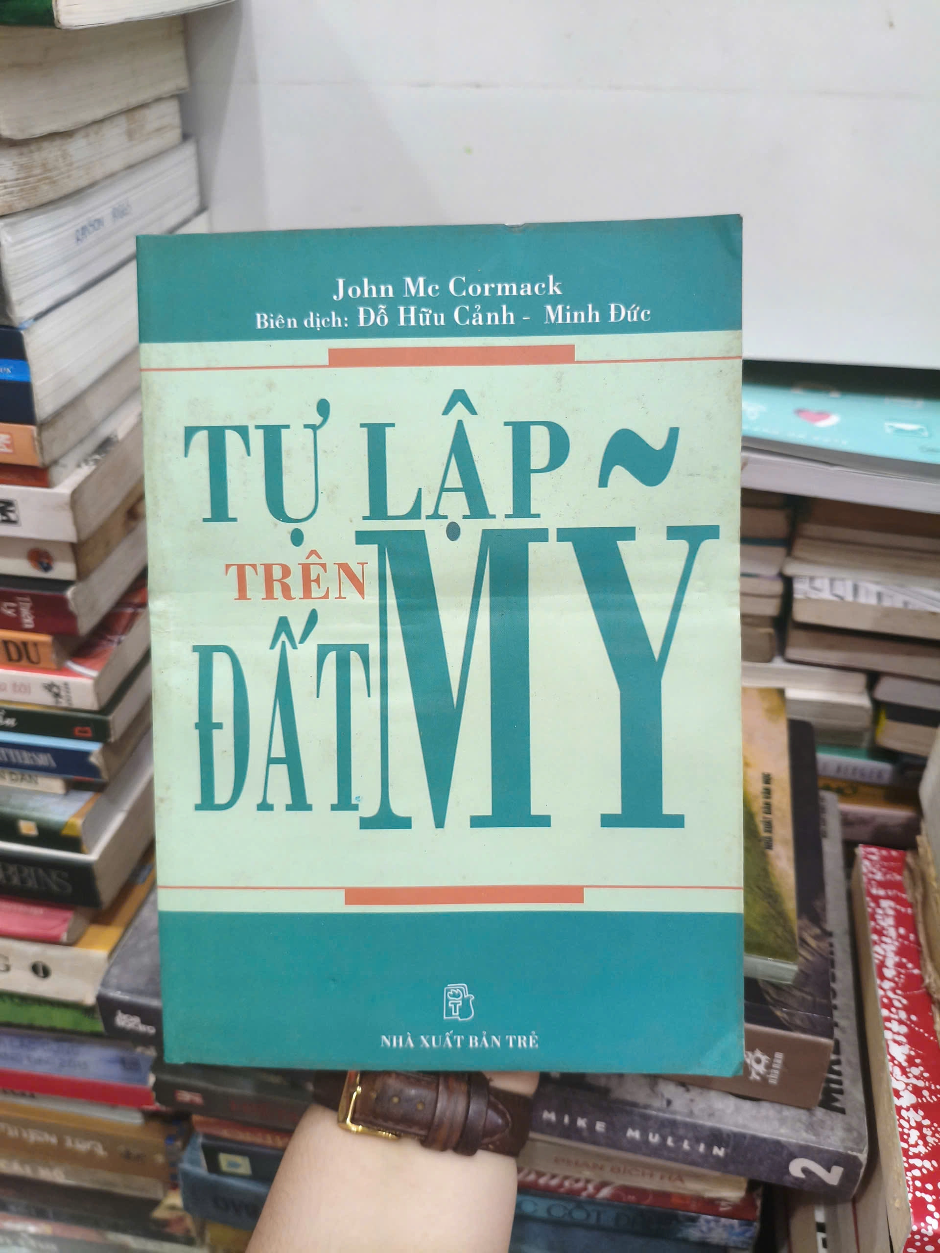 Tự Lập Trên Đất Mỹ by Yolin Mo Corm ark - Sách Book Cover - Ngọc Hiển Books