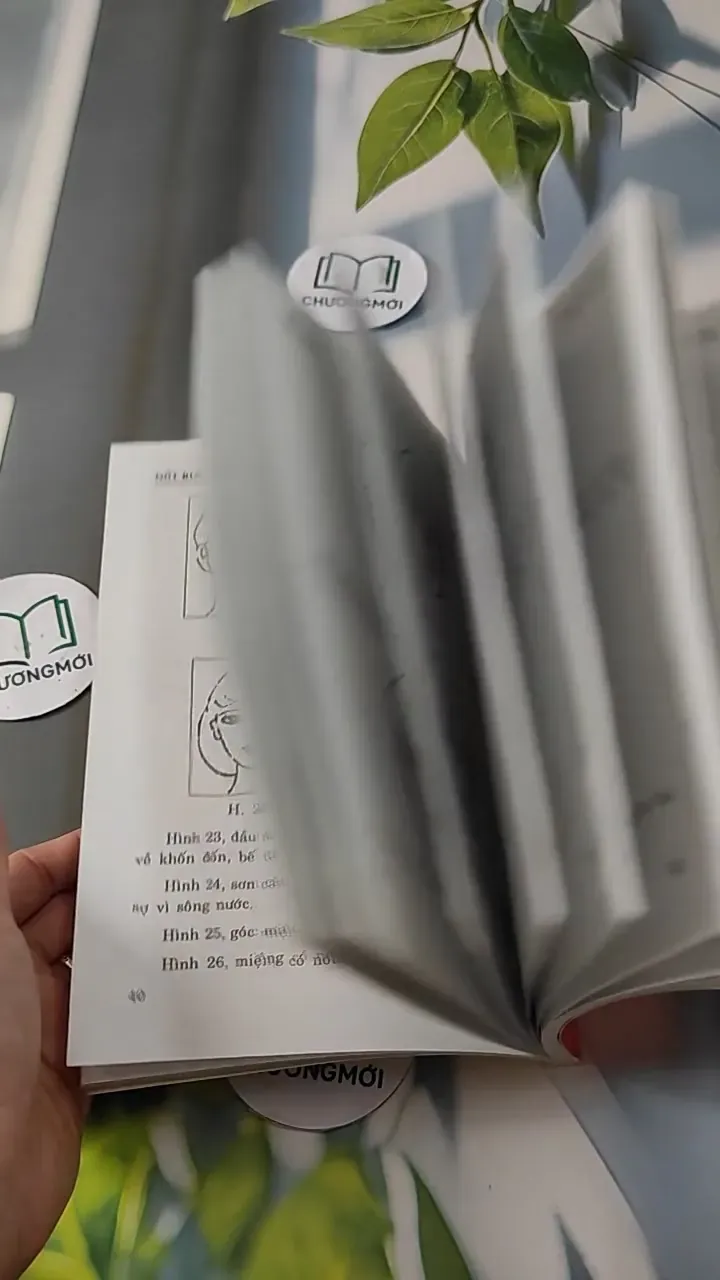 Nốt Ruồi Dưới Cái Nhìn Y Học & Tướng Học - Như Hùng 727280