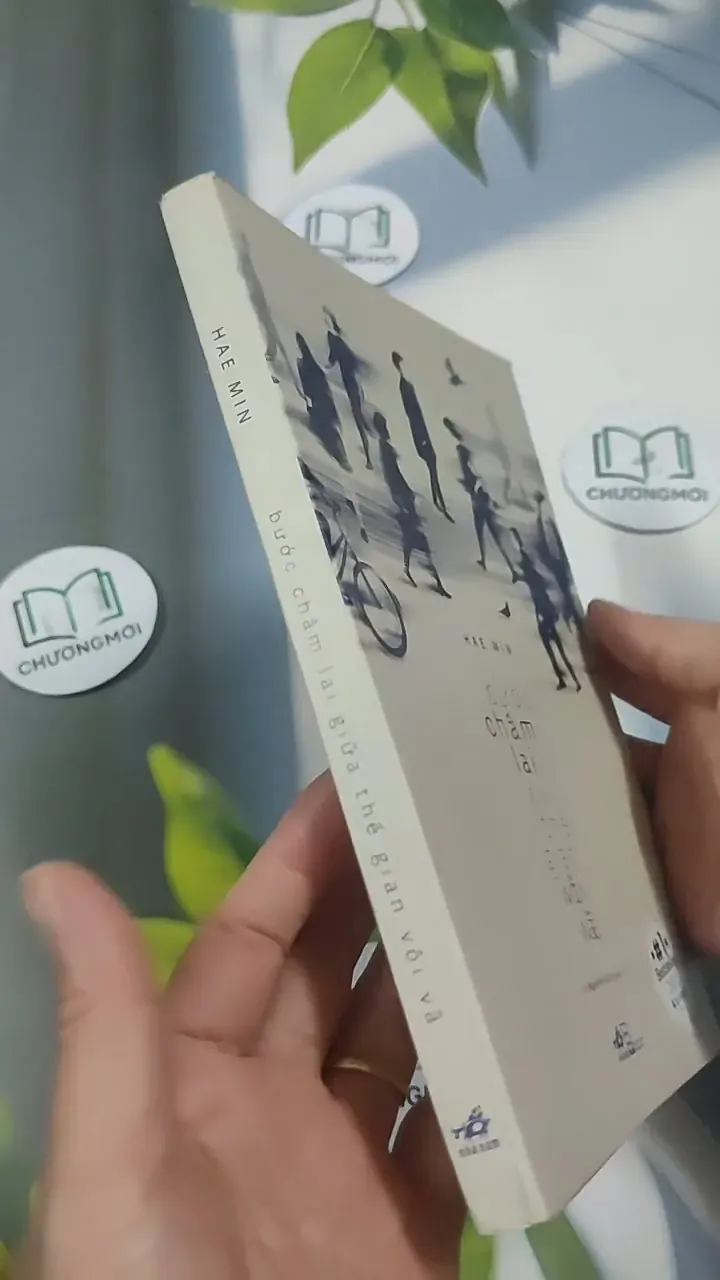 Bước Chậm Lại Giữa Thế Gian Vội Vã - Hae Min 715607