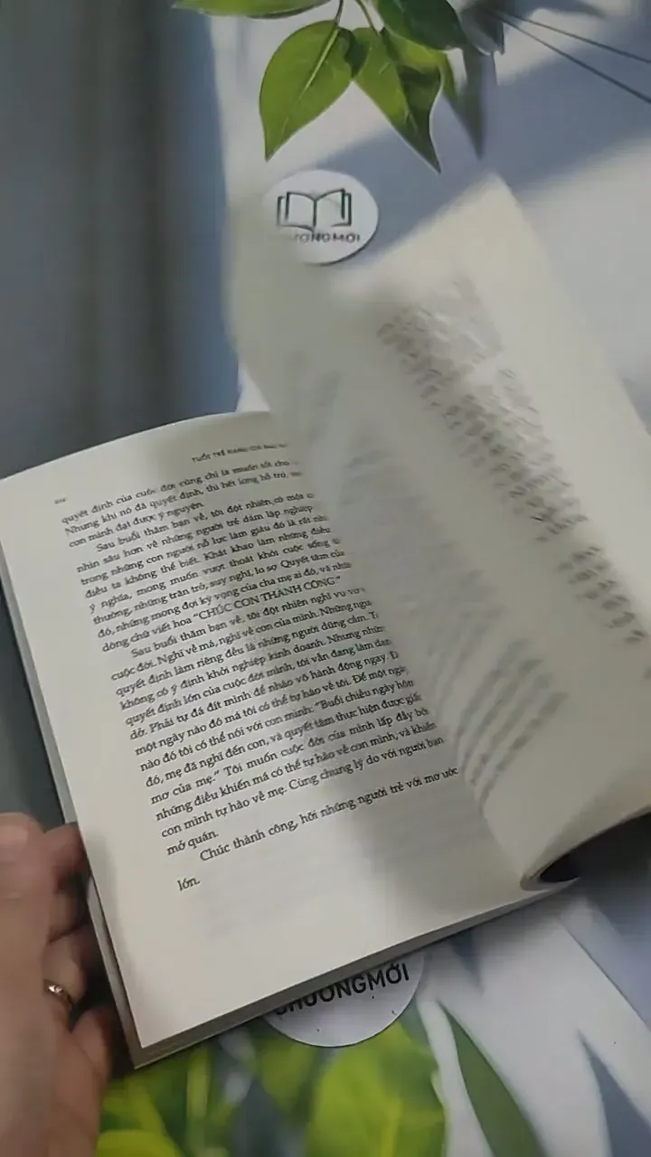 Tuổi Trẻ Đáng Giá Bao Nhiêu - Rosie Nguyễn 715611