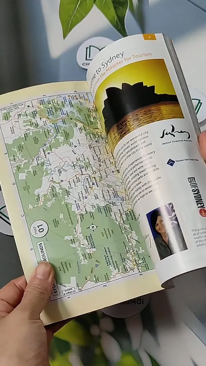 The Official Guide Sydney 2010 703071