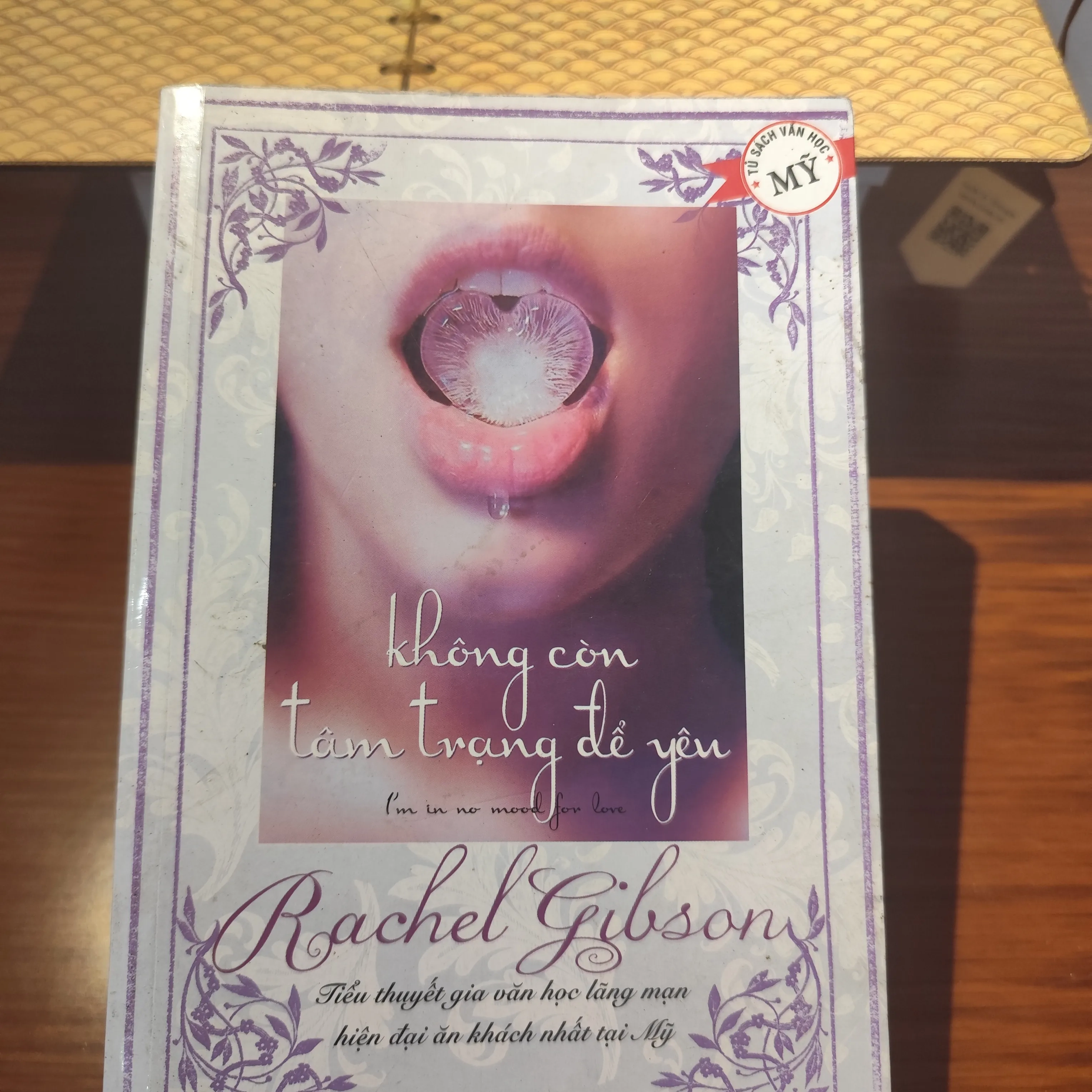 Không còn tâm trạng để yêu by  - Sách Book Cover - Ngọc Hiển Books