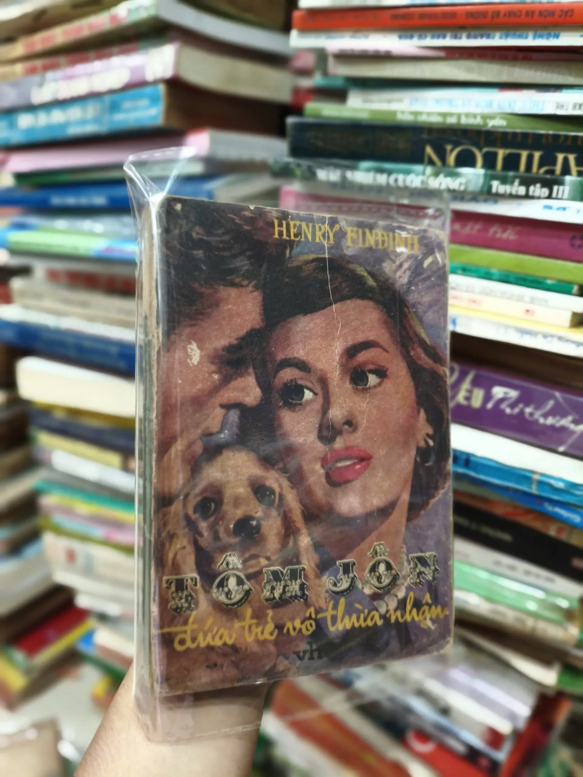 Tom Jones - Đứa Trẻ Vô Thừa Nhận