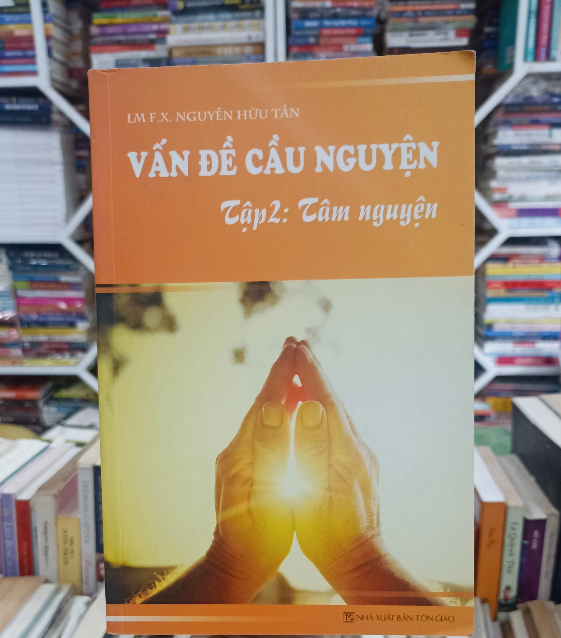 Vấn đề cầu nguyện: Tập 2 🌻 by Lm. Nguyễn Hữu Tấn - Sách Book Cover - Ngọc Hiển Books