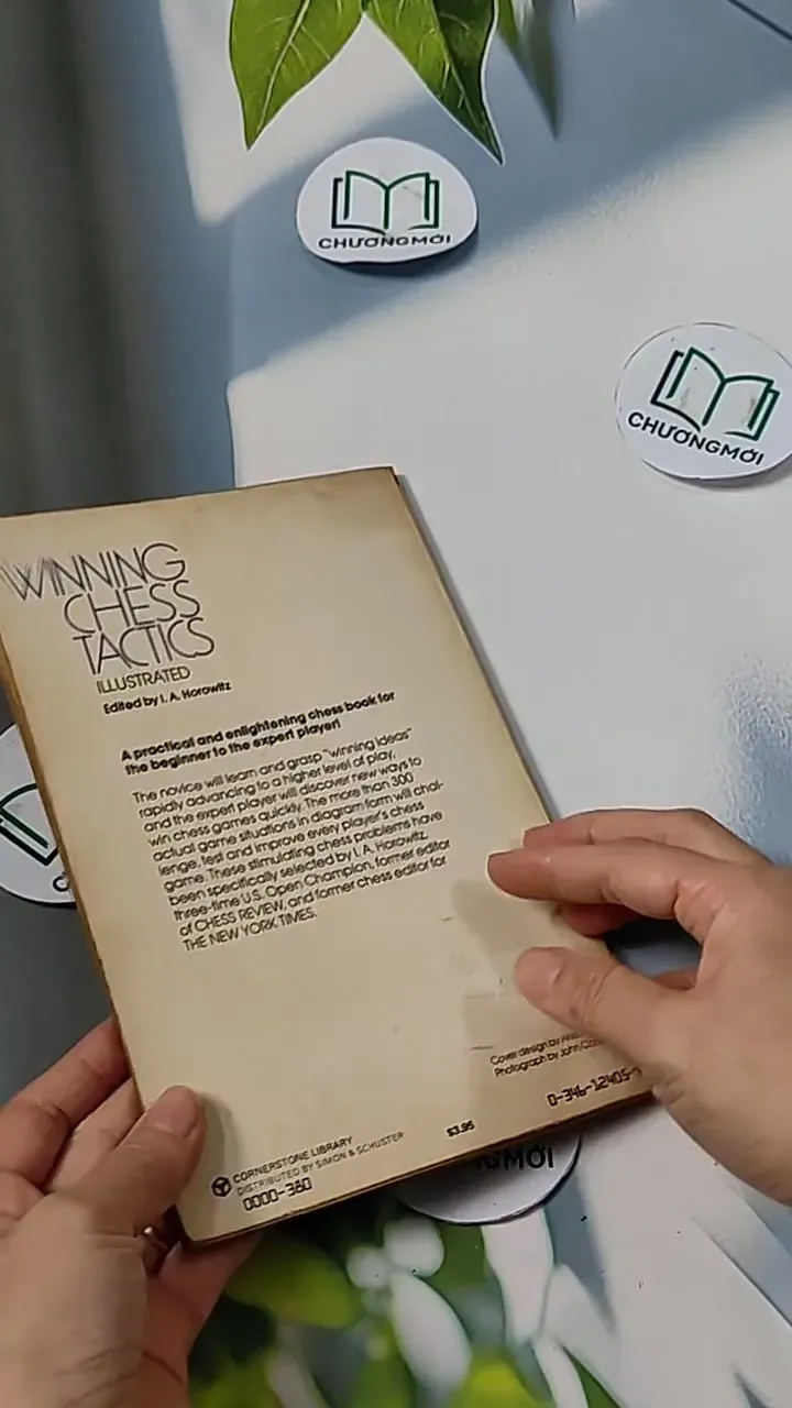 [MIỄN PHÍ BỌC SÁCH] Winning Chess Tatics Illustrated - I. A. Horowitz 703109