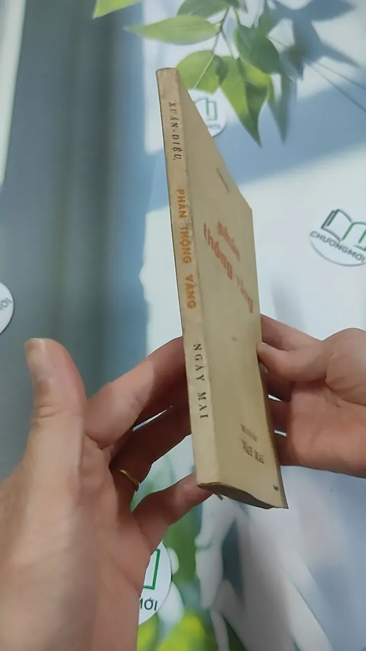 [MIỄN PHÍ BỌC SÁCH] [XƯA] Phấn Thông Vàng (1968) - Xuân Diệu 776042