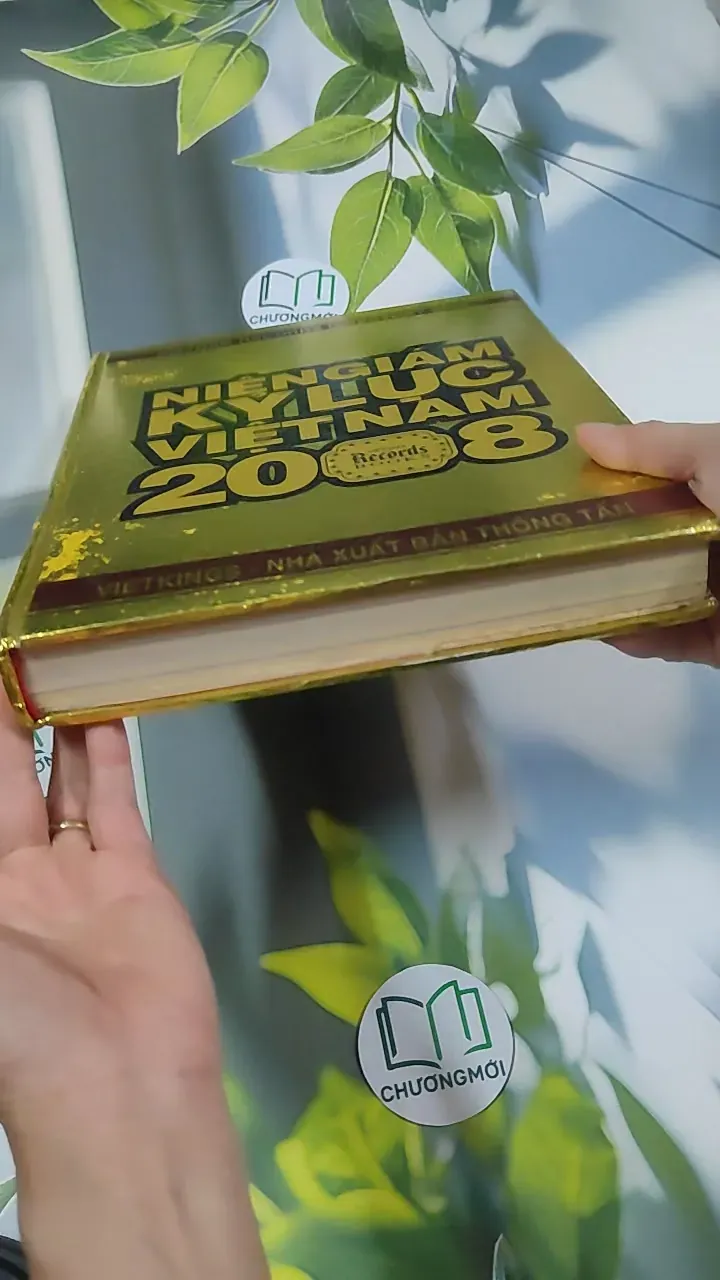 [MIỄN PHÍ BỌC SÁCH] Niên Giám Kỷ Lục Việt Nam 2008 750843