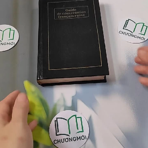 Guide de Conversation Français-Russe - Y.G. Ovsienko & J.P. Dussaussois