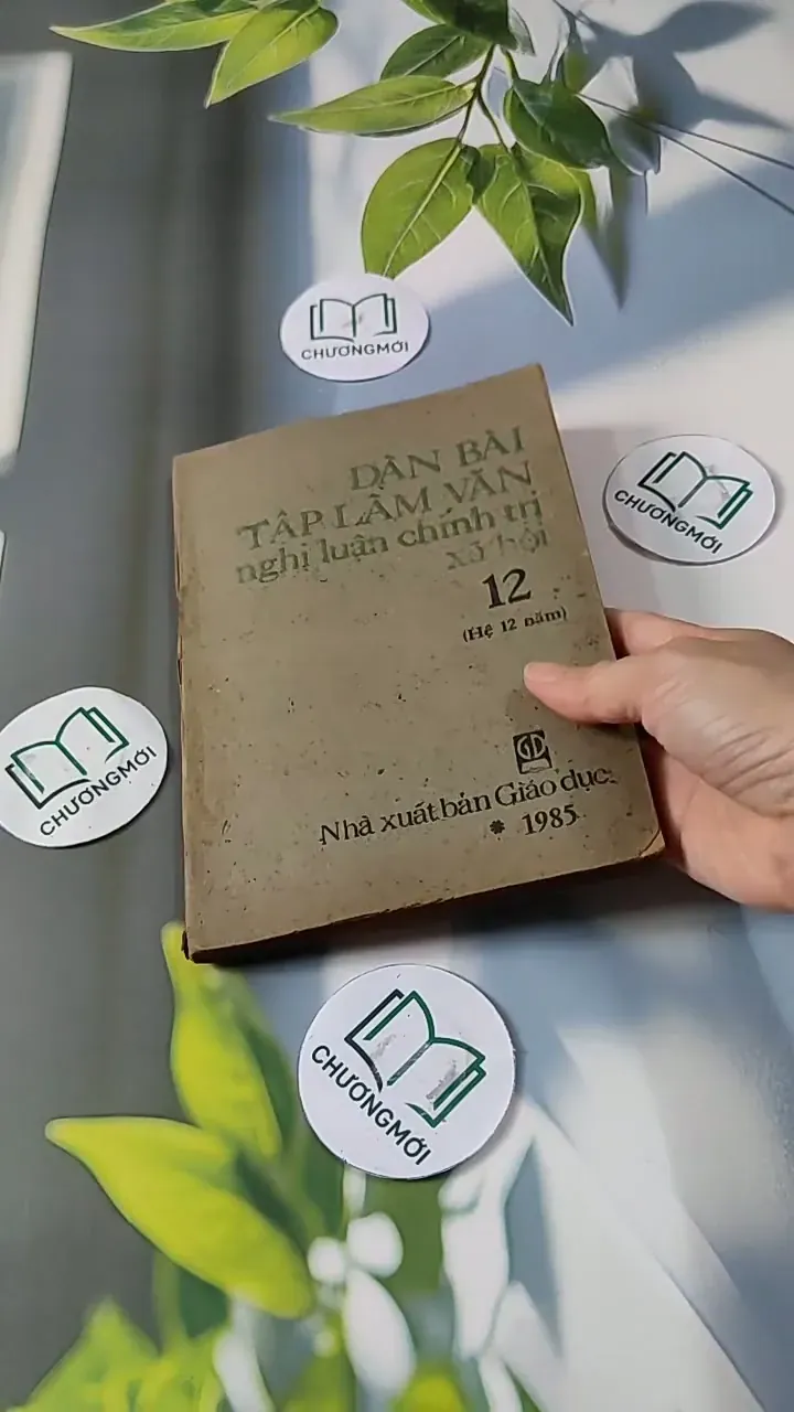 Dàn bài tập làm văn nghị luận chính trị xã hội 12 - Đỗ Quang Lưu 713805