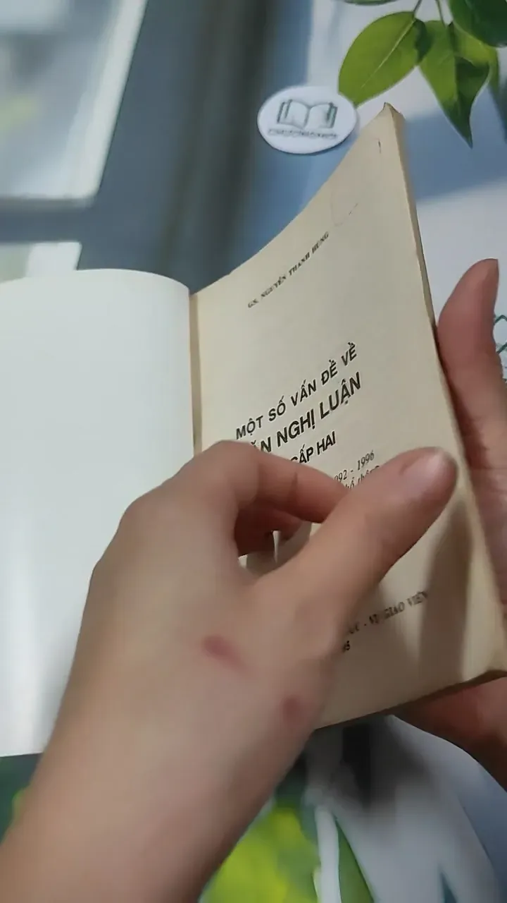 Một Số Vấn Đề Về Văn Nghị Luận Ở Cấp Hai - GS Nguyễn Thanh Hùng 727338