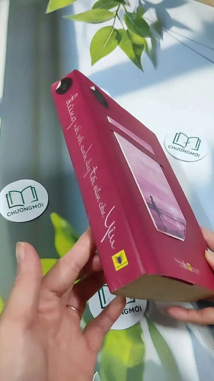 Đừng Nói Với Anh Ấy Tôi Vẫn Còn Yêu - Lục Xu 705707