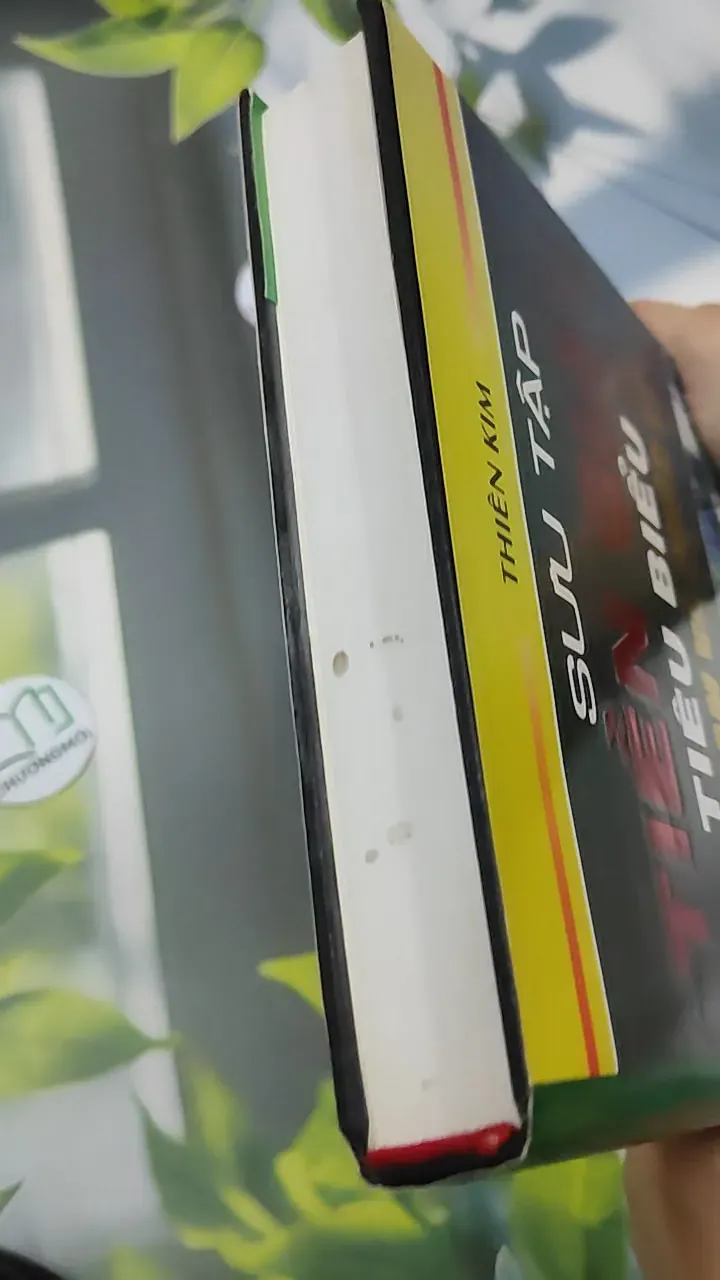 [MIỄN PHÍ BỌC SÁCH] Sưu Tập Tiền Giấy Tiêu Biểu Việt Nam Và Quốc Tế - Thiên Kim 750845