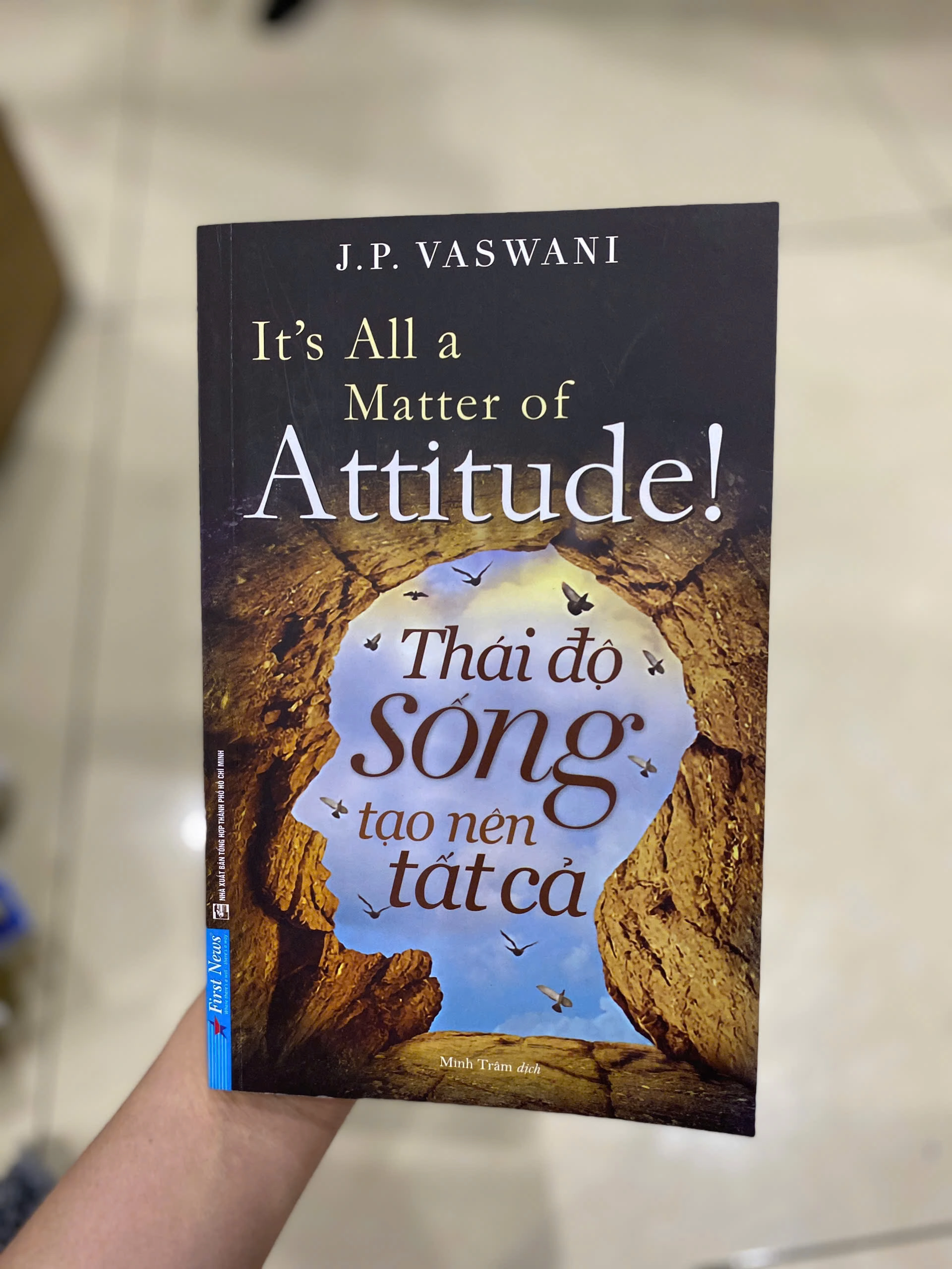Thái Độ Sống Tạo Nên Tất Cả – J.P. Vaswani by  - Sách Book Cover - Ngọc Hiển Books