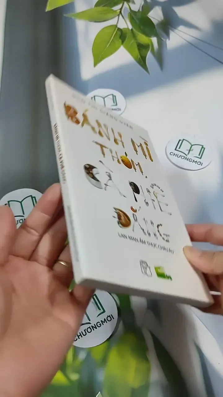 Bánh Mì Thơm, Cà Phê Đắng - Ngô Thị Giáng Uyên 705664