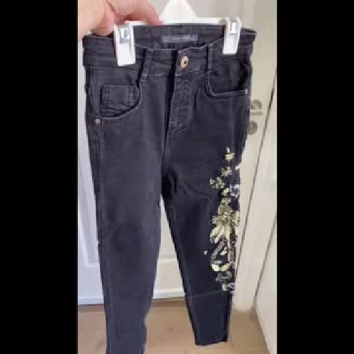 Quần skinny Jean Zara Authentic màu đen size 34  313018