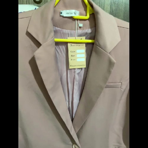 Áo khoác blazer còn tag màu hồng nhạt szM 307751