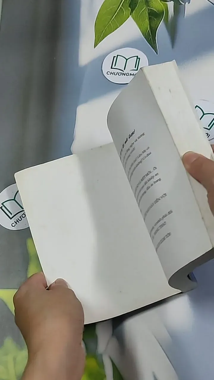 Đứa con của Annie: Nhật ký nữ sinh 15 tuổi - Patricia Spacks 698631