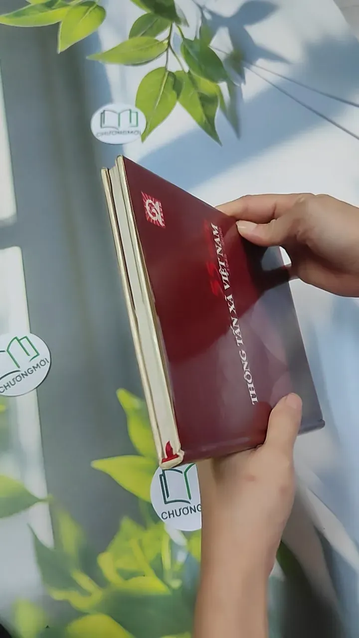 [MIỄN PHÍ BỌC SÁCH] 55 Năm Thông Tấn Xã Việt Nam 1945 - 2000 750829