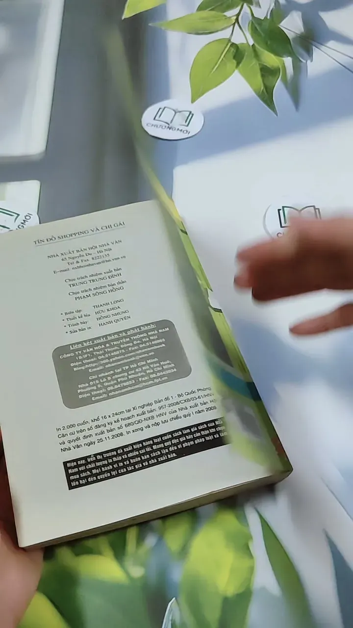 Tín Đồ Shopping Và Chị Gái - Sophie Kinsella 744775