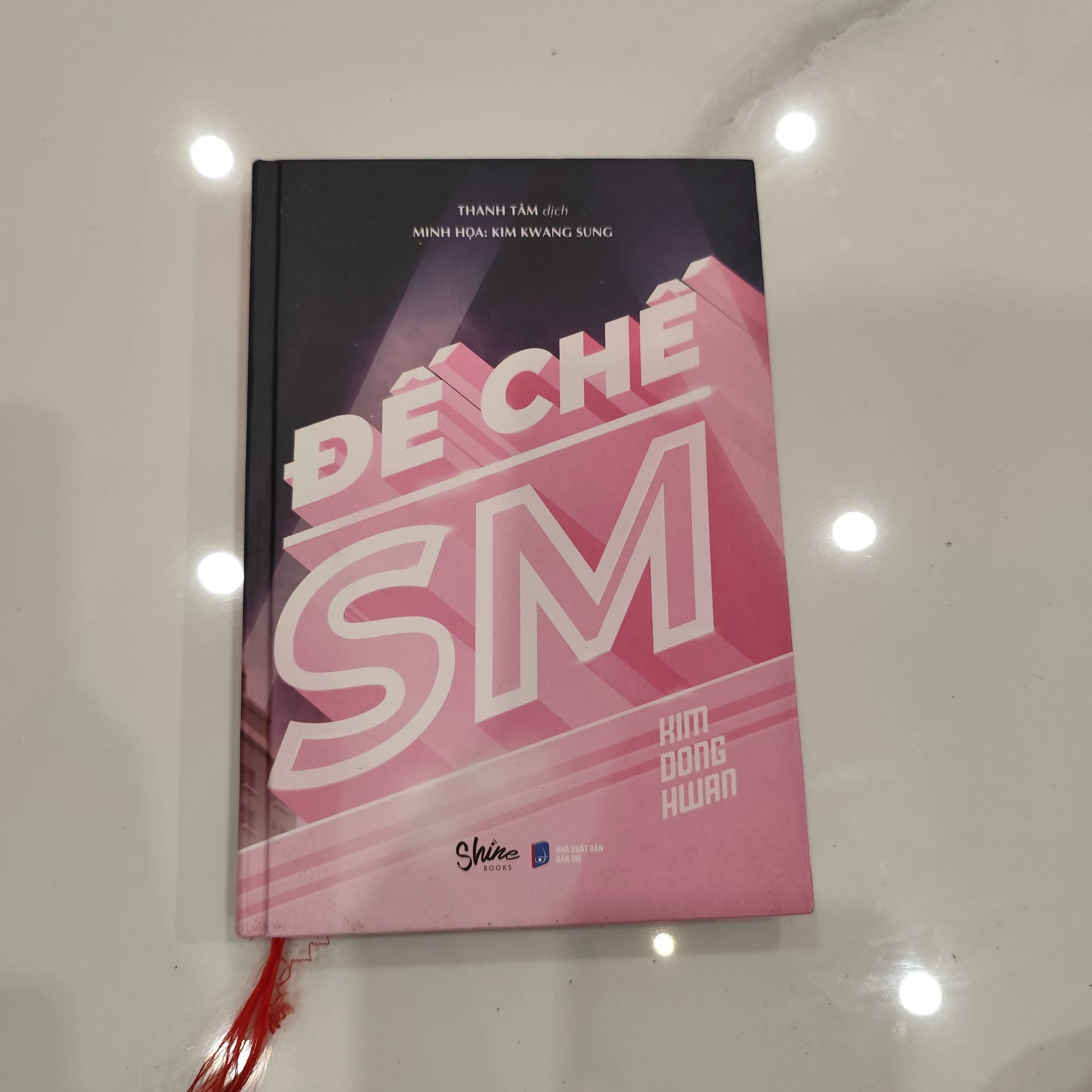 Đế chế SM ( bìa cứng ) by  - Sách Book Cover - Ngọc Hiển Books
