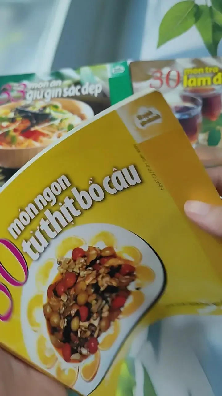 Combo Ẩm Thực: 30 Món Ngon Từ Thịt Bồ Câu,33 Món Ăn Giữ Gìn Sắc Đẹp, 30 Món Trà Làm Đẹp 727310