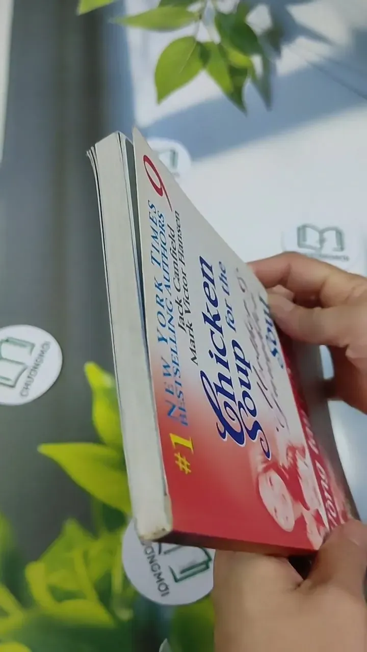 Chicken Soup For The Mother & Daughter - 9: Vòng Tay Của Mẹ - Jack Canfield, Mark Victor  705754