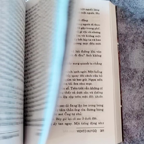Sách NHỮNG NGƯỜI KHỐN KHỔ - Victor Hugo 141983