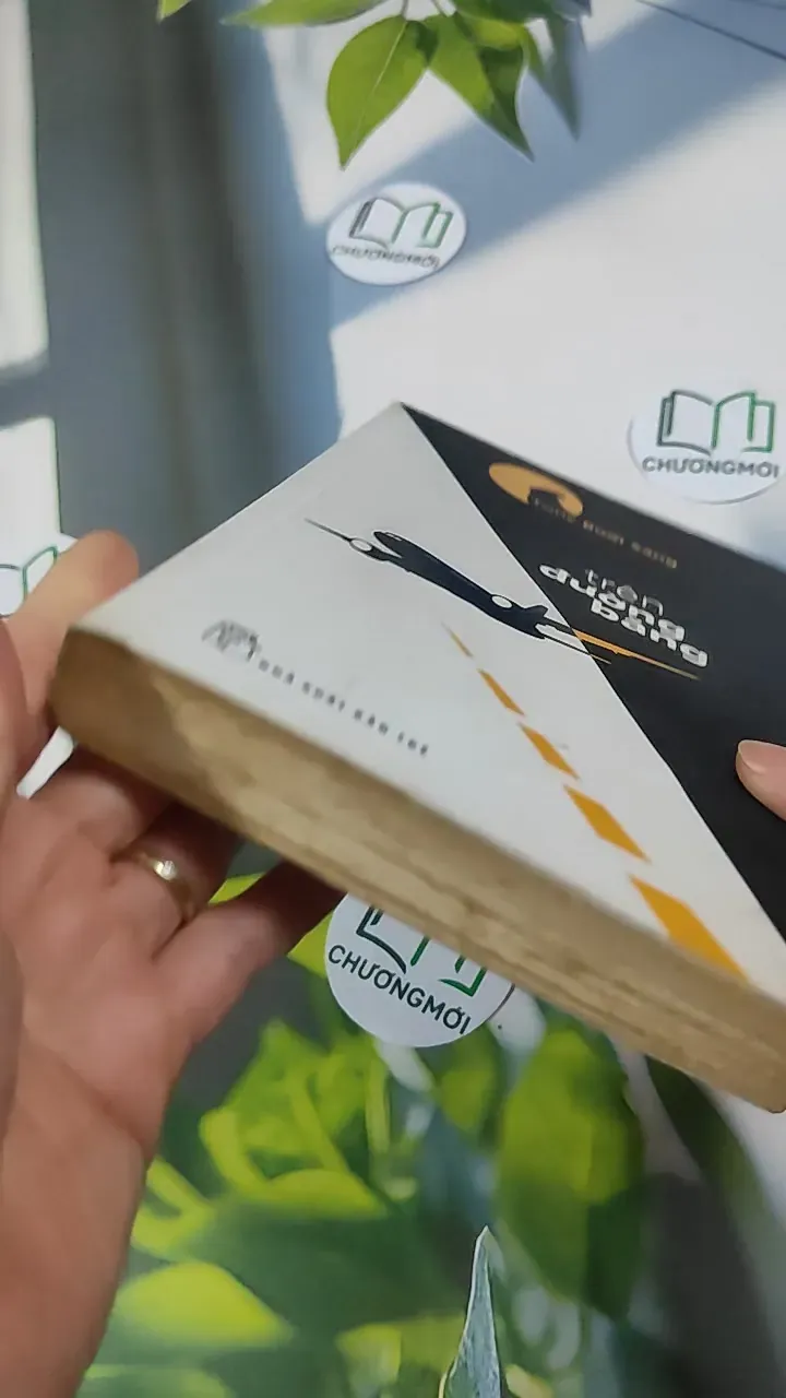 Trên Đường Băng - Tony Buổi Sáng 787079