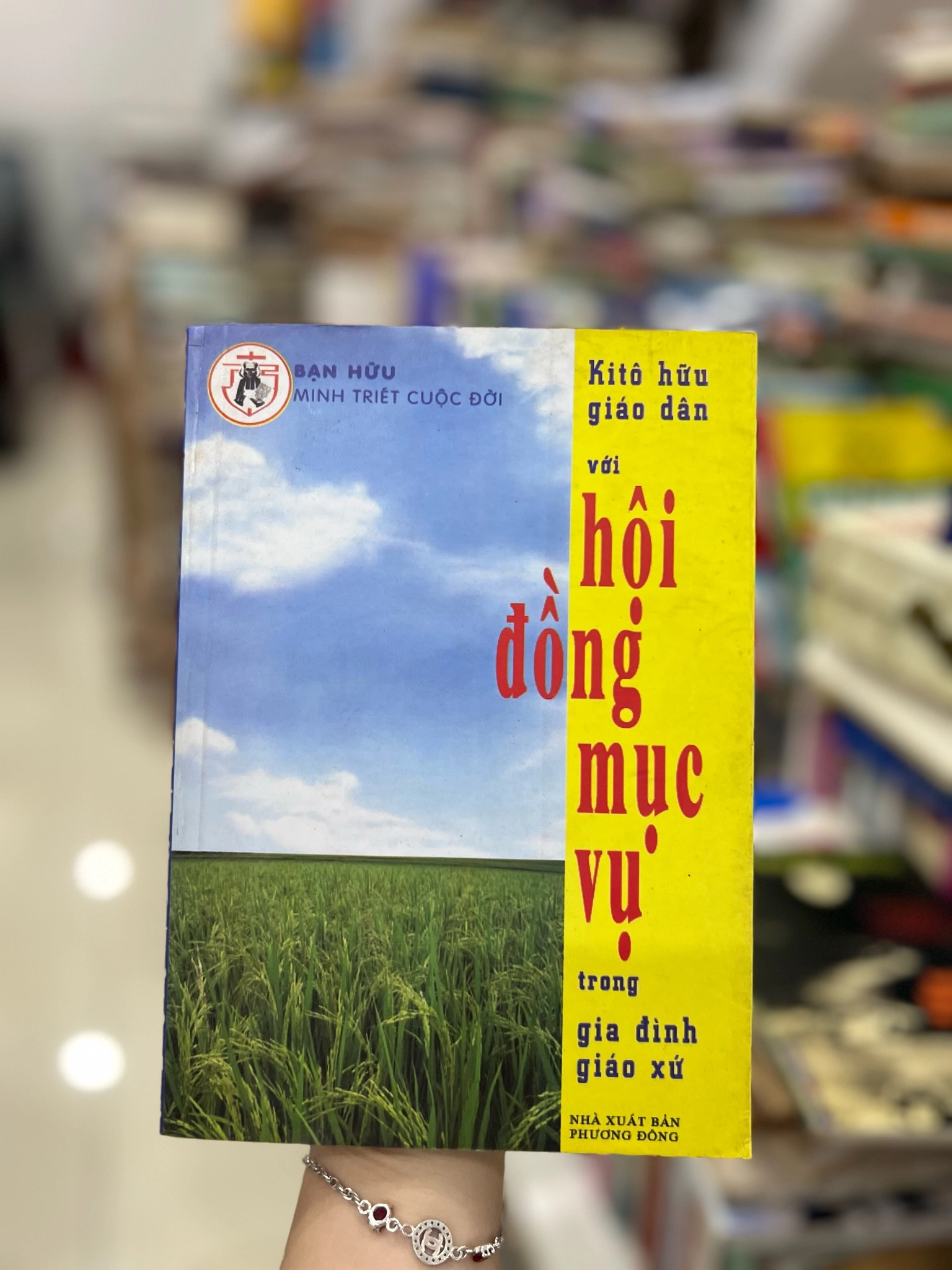 Hội đồng mục vụ trong gia đình giáo xứ by Bạn Hữu Minh Triết Cuộc Đời - Sách Book Cover - Ngọc Hiển Books