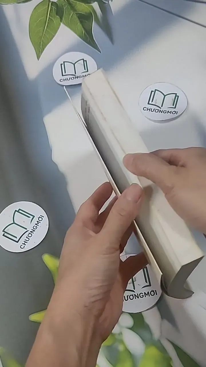 Cho Anh Hôn Em Một Cái Nào! - Tiểu Dao Thán 705550