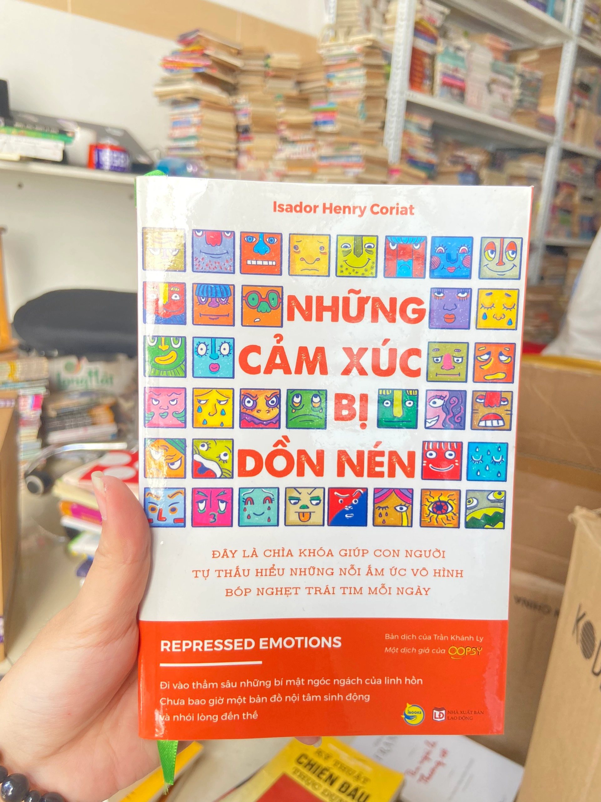 Những Cảm Xúc Bị Dồn Nén by  - Sách Book Cover - Ngọc Hiển Books