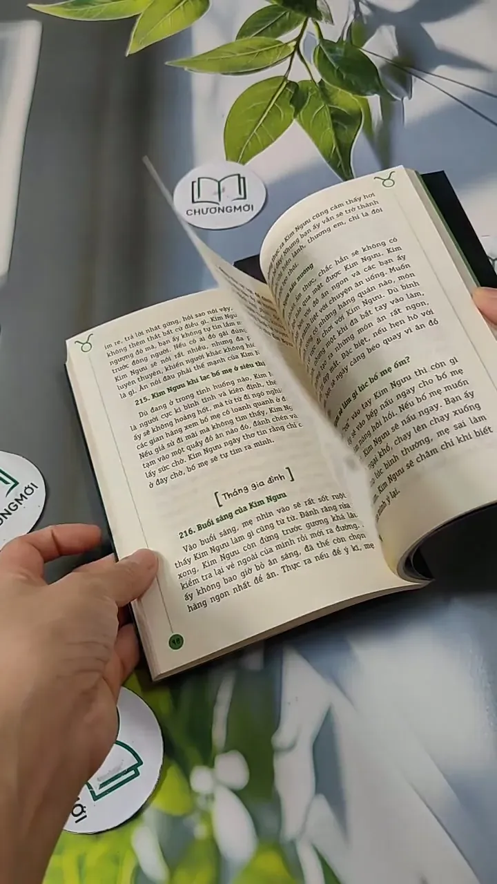 Combo: Khám Phá Tất Tần Tật Cung Kim Ngưu + 365 Ngày Hoàng Đạo  713787