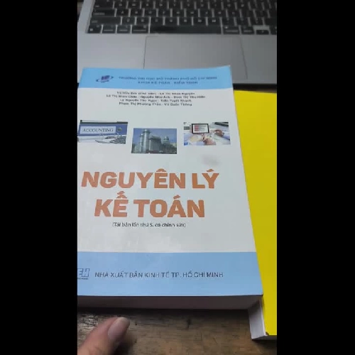 Sale Nguyên lý kế toán (Vũ Hữu Đức) & Tiền tệ - Ngân hàng (Nguyễn Minh Kiều)