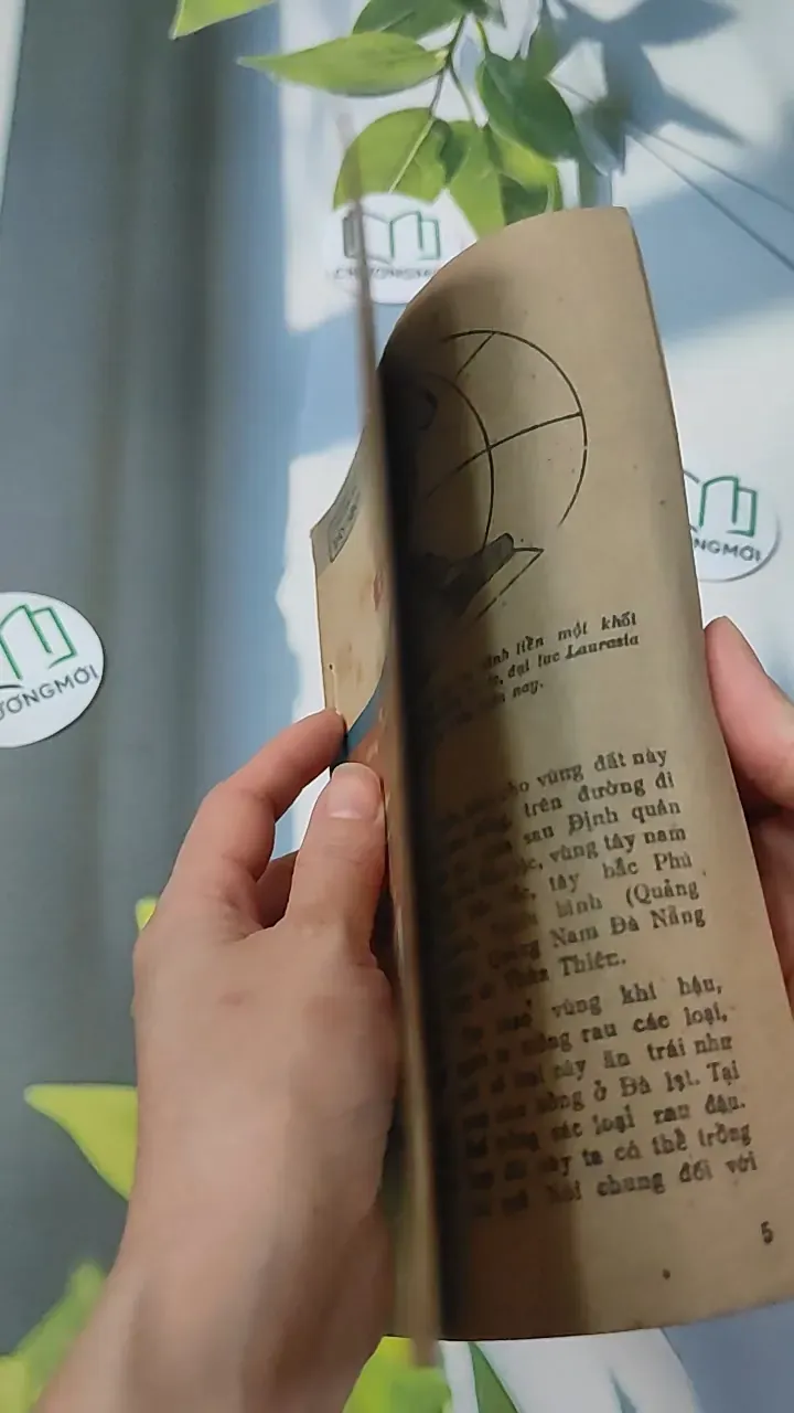 [XƯA] Tạp Chí Khoa Học - Đời Sống: Tình Đất Đỏ (1984) 775998