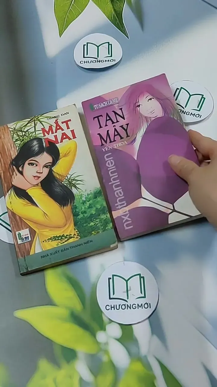 Combo: Mắt Nai, Tan Mây (Tủ Sách Lá Me) 703130