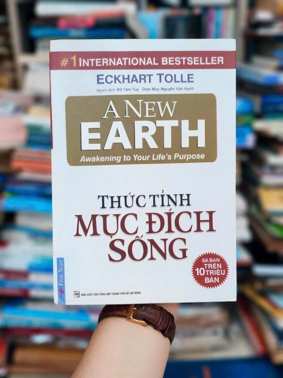 Thức Tỉnh Mục Đích Sống by Eckhart Tolle - Sách Book Cover - Ngọc Hiển Books