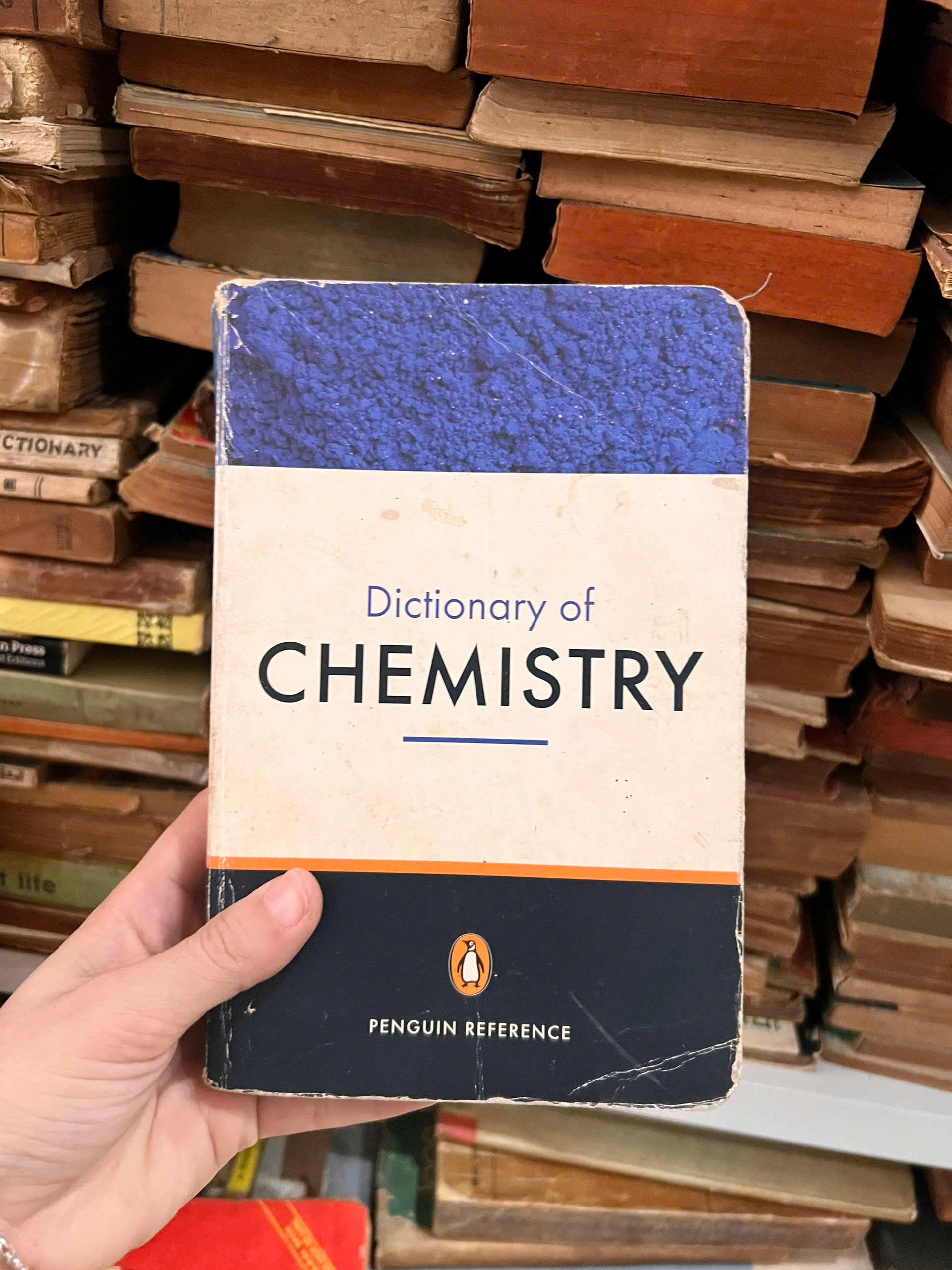 Dictionary of Chemistry by  - Sách Book Cover - Ngọc Hiển Books