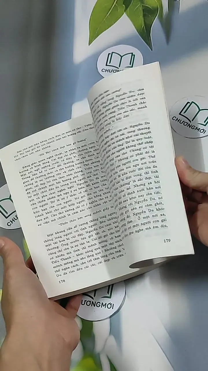 Nguyễn Du - Nhà văn và tác phẩm trong nhà trường (1999) 698560