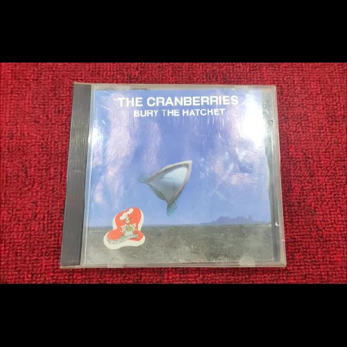 ALBUM THE CRANBERRIES BURY THE HATCHET 7041