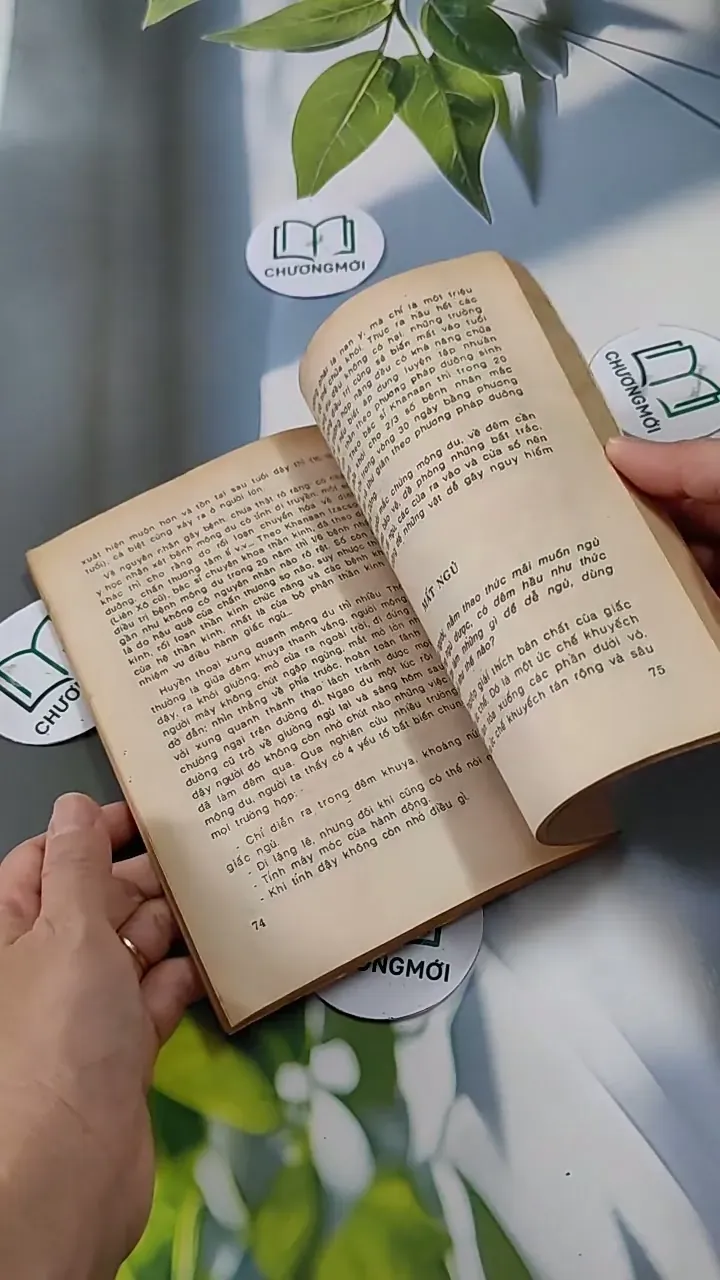 100 Lời Giải Đáp Về Sức Khỏe - BS Vũ Định 713824