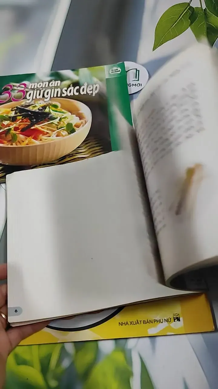 Combo Ẩm Thực: 30 Món Ngon Từ Thịt Bồ Câu,33 Món Ăn Giữ Gìn Sắc Đẹp, 30 Món Trà Làm Đẹp 727310