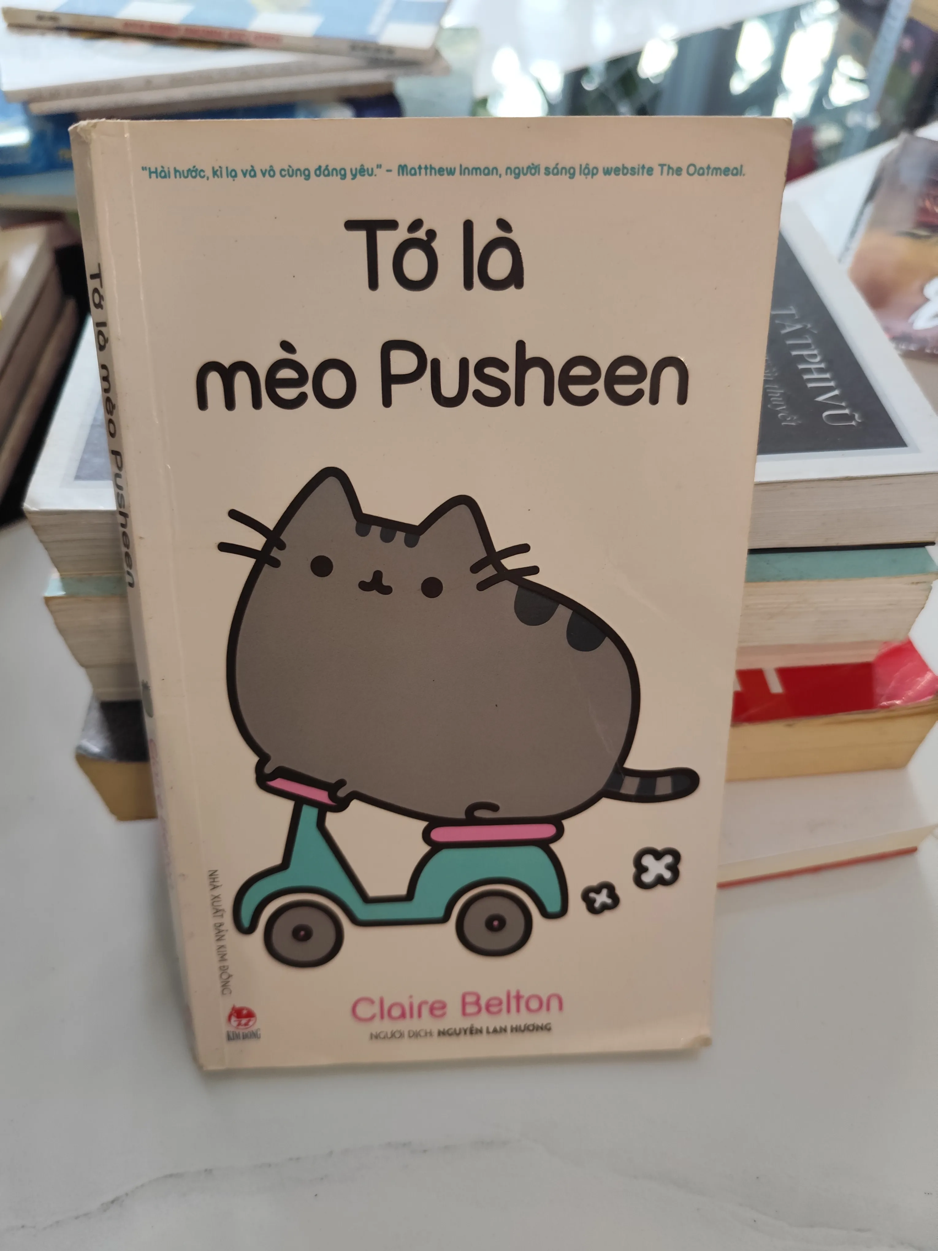 Tớ là mèo Pusheen by  - Sách Book Cover - Ngọc Hiển Books