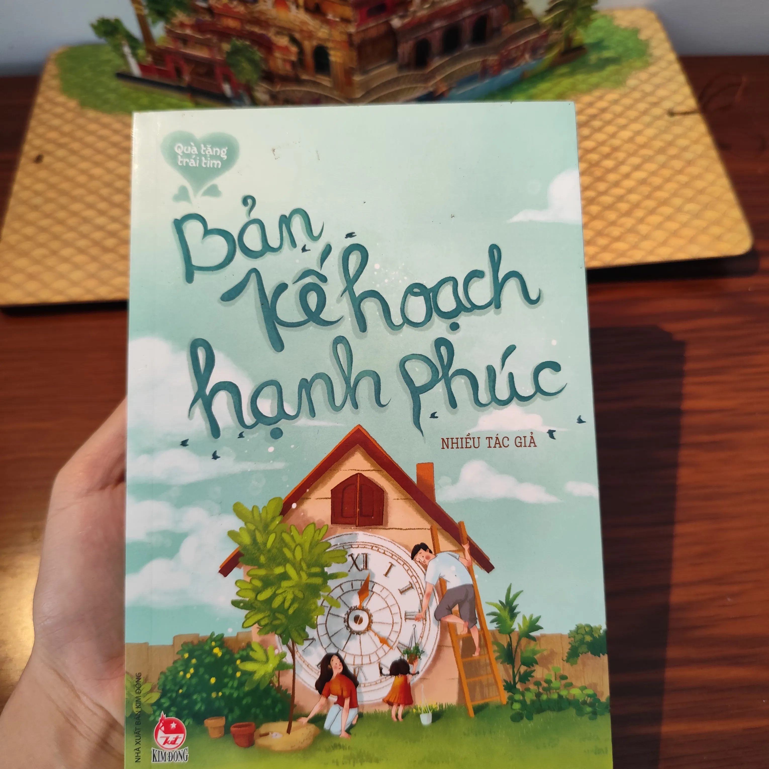 Quà Tặng Trái Tim - Bản Kế Hoạch Hạnh Phúc by  - Sách Book Cover - Ngọc Hiển Books