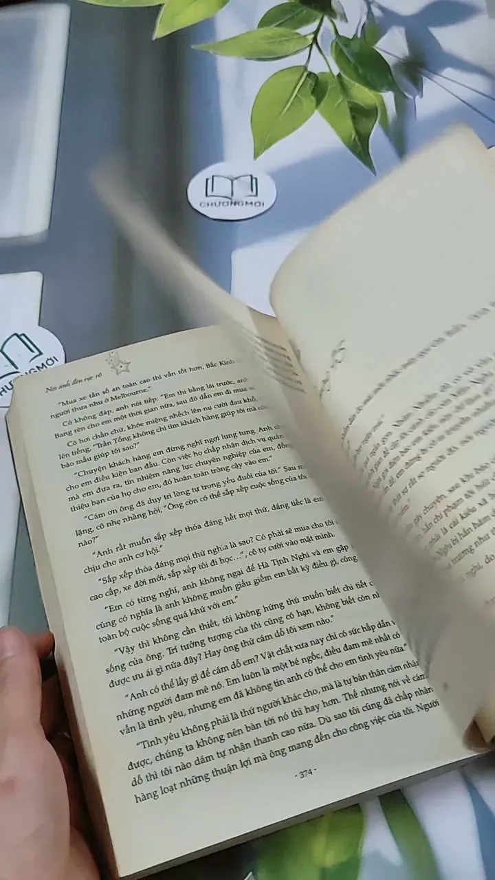 Nơi Ánh Đèn Rực Rỡ - Thanh Sam Lạc Thác 744762