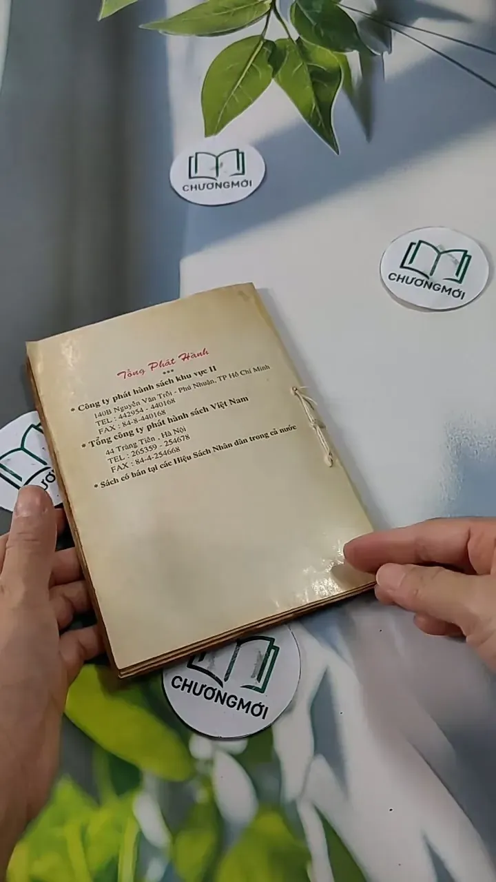 Quá Khứ Không Im Lặng - Hans Pfeiffer 713831