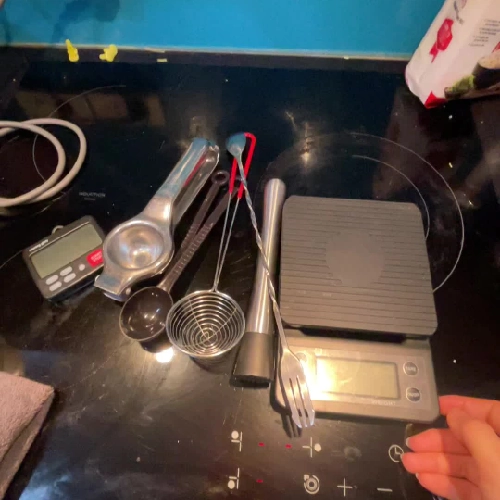 CÂN ĐIỆN TỬ và Đồ Dùng Nhà Bếp 435785