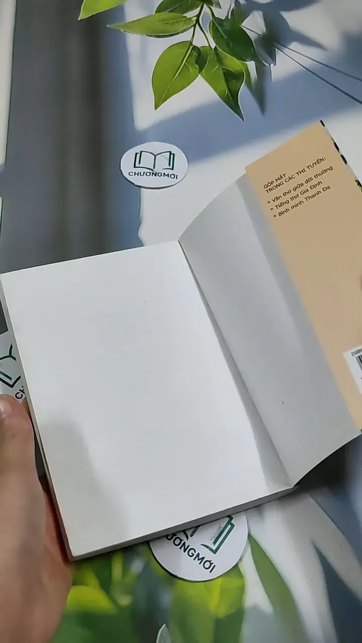 Hương Đời - Thơ Văn Kỷ Niệm 705737