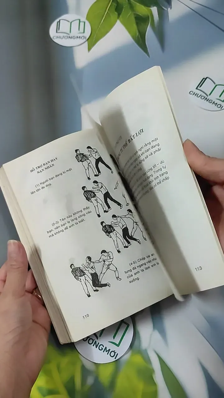 Phương Pháp Chiến Đấu Của Lý Tiểu Long - Kỹ Thuật Tự Vệ - Trần Đông Quang Hòa 780862