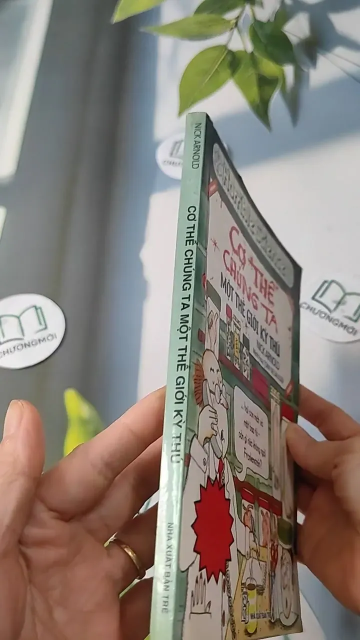 Cơ Thể Chúng Ta Một Thế Giới Kỳ Thú - Nick Arnold 727238